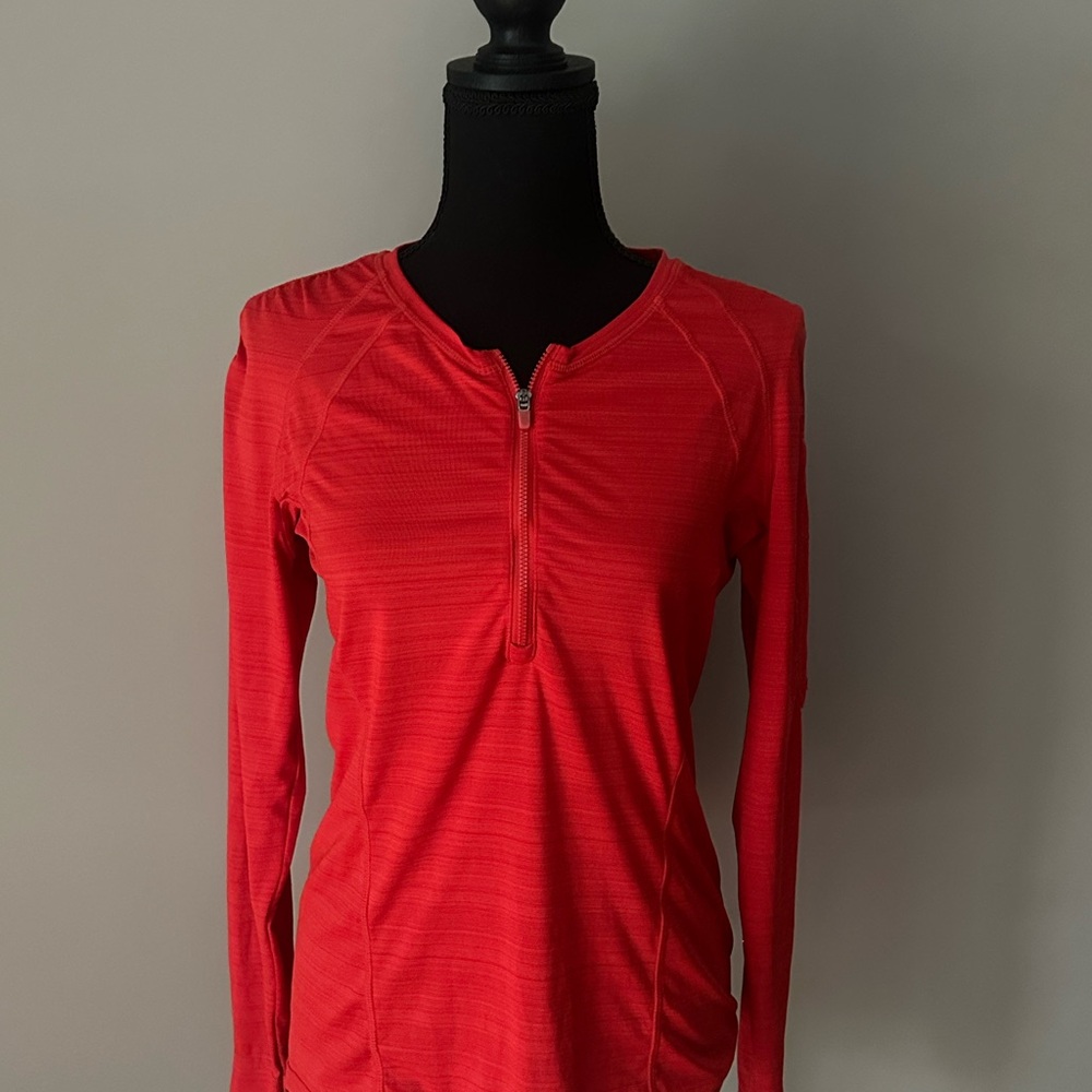 Women's Red Long Sleeve Swim Top